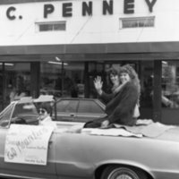 1985 Octoberfest Parade, Car 01