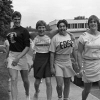 1984 Students, Gender Bending 02