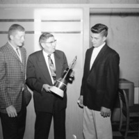 1957 Peace Trophy 1-1