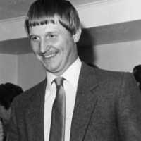 1986 Employees, Reception 05