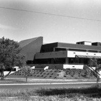 1976 Hoke Hall 03