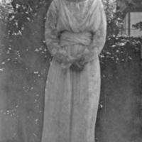Reuter, Woman in Lace 5
