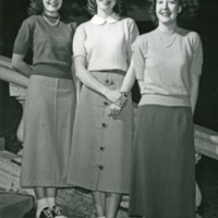 1949 Homecoming Queen 3-1