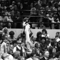 1982 Graduation, Audience 06