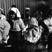 1980 Renaissance Dancing 07
