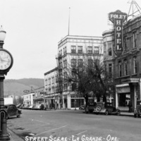 La Grande, Street Scene 29