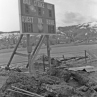 1985 Baseball Field, Scoreboard Installation 06