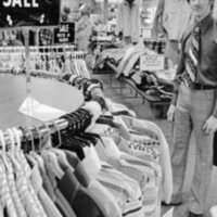 1974 Shopping, Student C 03