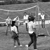 1985 Volleyball, New Students 02
