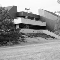 1987 Hoke Hall 1