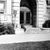 1983 Student, Reading 03