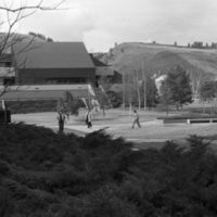 1983 Students, Walking on Campus 02