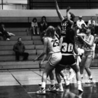 1987 Women's Basketball Action, George Fox at EOSC 11