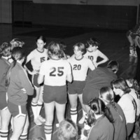 1979 Women's Basketball Players 04