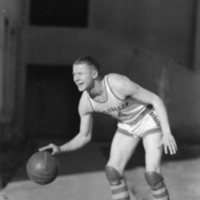 1945-46 Basketball Player 9