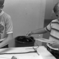 1980 Ackerman Elementary Crafts 06
