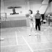1988 Women's Basketball Action, Oregon Tech at EOSC 20