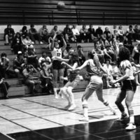 1982 Women's Basketball, EOSC vs. Lewis &amp; Clark, Action 13