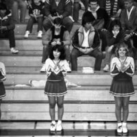 1984 Basketball Cheerleaders 02