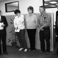 1986 Governor Governor Vic Atiyeh Honors Employee 14