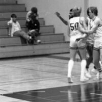 1983 Men's Basketball, EOSC vs. Idaho State, Action 09