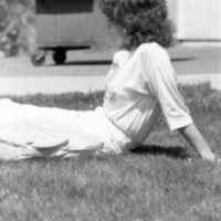1986 Students, Outdoors in May 06