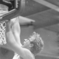 1983 Men's Basketball Action 05