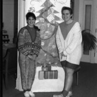 1990 Employees, Christmas Decorations 05