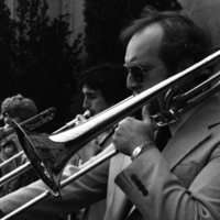 1980 Graduation, Band 02