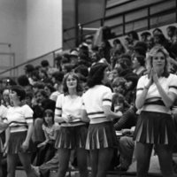 1977 Cheerleaders 22