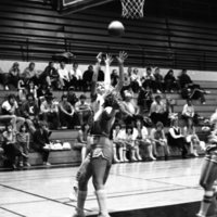 1982 Women's Basketball, EOSC vs. Lewis &amp; Clark, Action 15