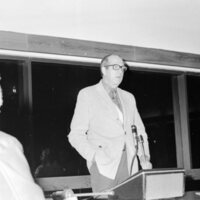 1975 Town Hall Meeting with Governor Straub 09