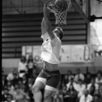 1991 Basketball, Intramural Dunk Contest 05