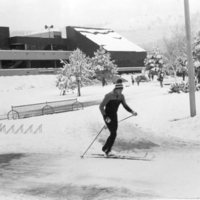 1983 Skiing on Campus 1-1