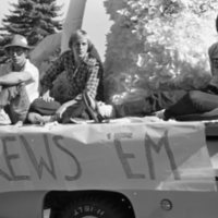 1981 Homecoming Parade, Floats 06