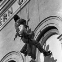 1976 Outdoor Program Rappelling, Changing Signs 01