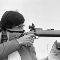 1980 Rifle, Aiming 02