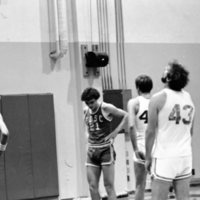 1980 Basketball, Alumni Game 01