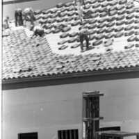 1989 Loso Hall Construction, Roof 16