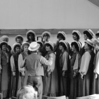 1982 Summer Graduation, Chorus 05