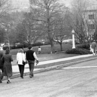 1986 Students &amp; Employees, Walking 01