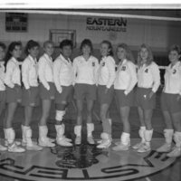 1989 Volleyball Team 04
