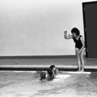 1976 Swimming Lessons 02