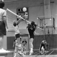 1974 Volleyball Action 01