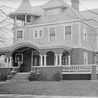 Reuter Group-V, House