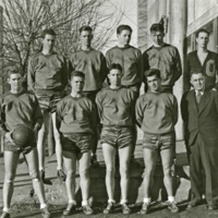 1935 Basketball Squad 2