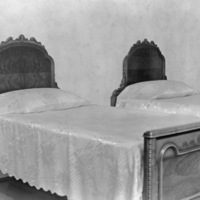 La Grande Home, Interior-B 4