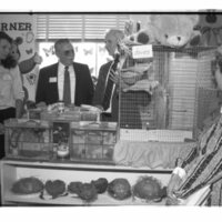 1988 Ackerman Elementary School, Tour 05