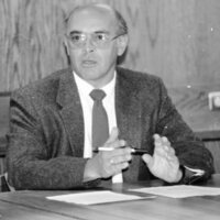 1987 Meeting, Signing 05