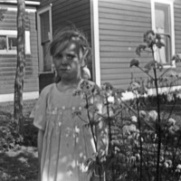 La Grande, Inez Hughs
